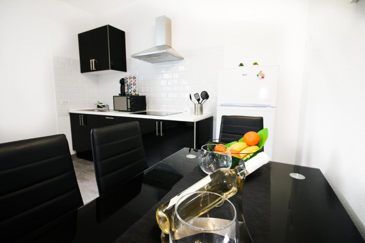 Surf House La Palma Apartment ฟูเอนกาลิเอนเต เด ลา ปาลมา ภายนอก รูปภาพ